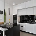 Апартаменты With Parking Space - 24365