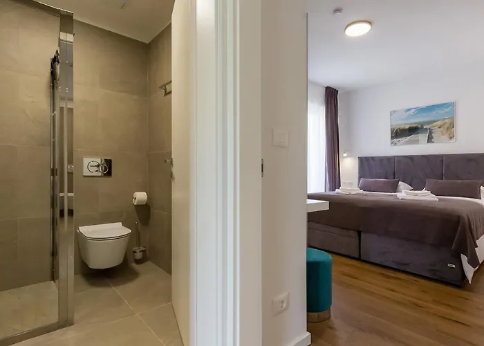 Appartamento With Parking Space - 24365