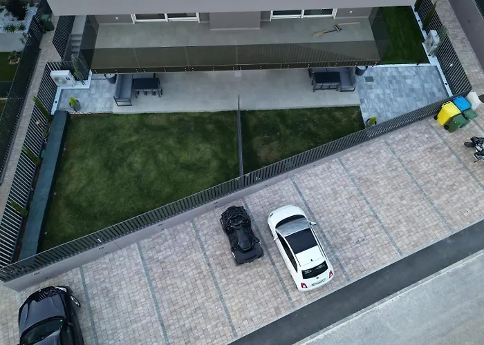 With Parking Space - 24365 Appartamento