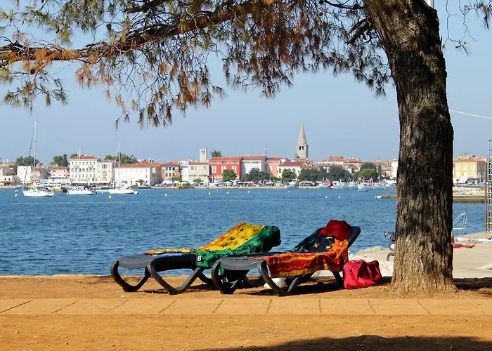 Lejlighed With Parking Space - 24365